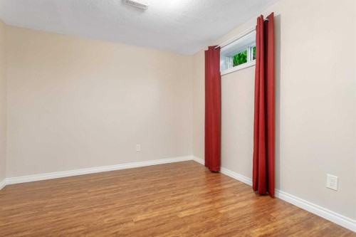 5108 49 Street, Clive, AB - Indoor Photo Showing Other Room
