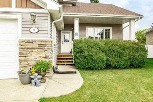9 Henner'S Outlook, Lacombe, AB - Outdoor