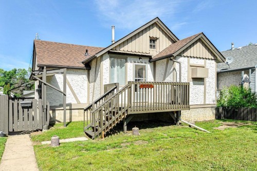 5226-42 street  Camrose, AB T4V 1A8