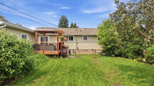 5721 55 Avenue, Lacombe, AB - Outdoor With Deck Patio Veranda