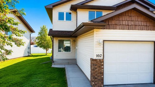 102-6220 Orr Drive, Red Deer, AB - Outdoor