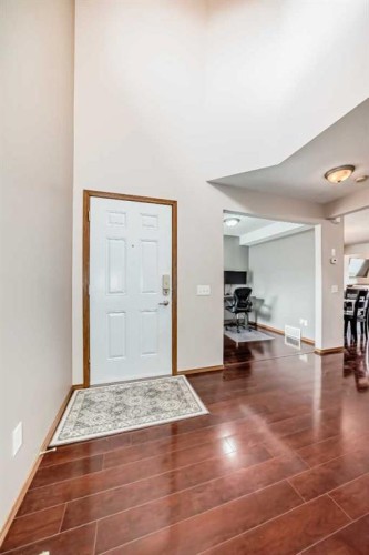 102-6220 Orr Drive, Red Deer, AB - Indoor Photo Showing Other Room