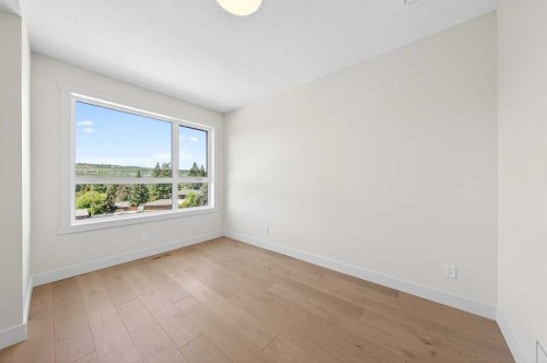 5230 21 Avenue Nw, Calgary, AB 