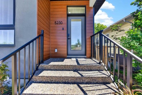 5230 21 Avenue Nw, Calgary, AB 