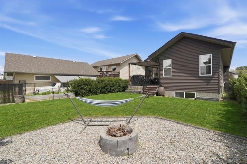104 Oak Drive, Red Deer, AB 