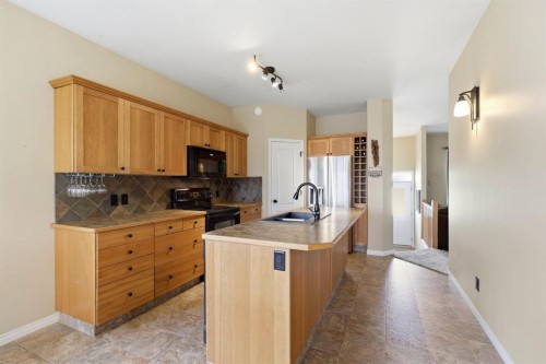 104 Oak Drive, Red Deer, AB 