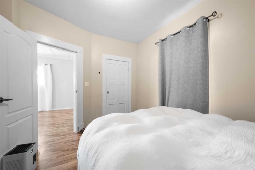 4925 54 Street, Killam, AB 