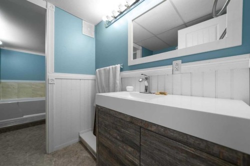 4925 54 Street, Killam, AB 