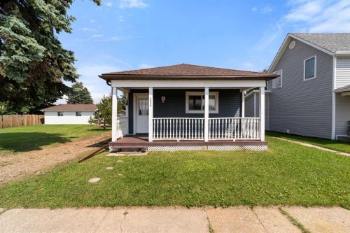 4925 54 Street, Killam, AB 