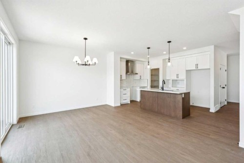 28 Southborough Bay, Cochrane, AB - Indoor Photo Showing Kitchen