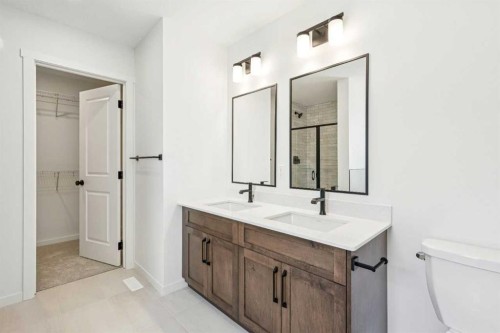 28 Southborough Bay, Cochrane, AB - Indoor Photo Showing Bathroom