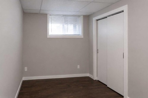 302 Terrace Park, Red Deer, AB - Indoor Photo Showing Other Room