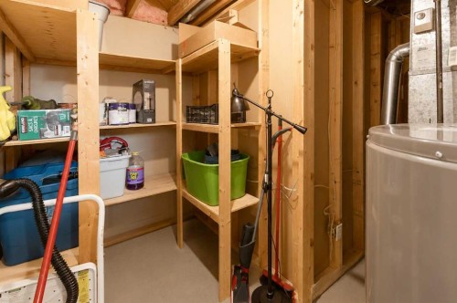 302 Terrace Park, Red Deer, AB - Indoor