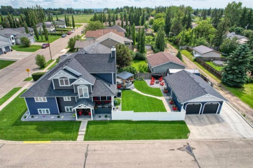 833 10 Avenue Ne, Three Hills, AB - Outdoor