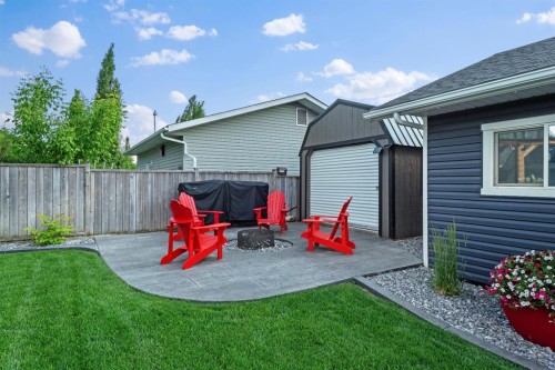833 10 Avenue Ne, Three Hills, AB - Outdoor With Exterior