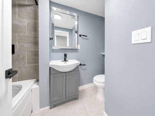 218 Falmere Way Ne, Calgary, AB 