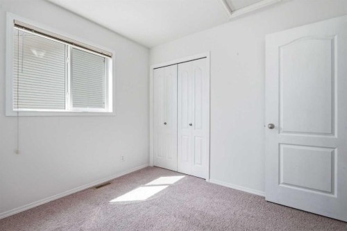 27 Iverson Close, Red Deer, AB 