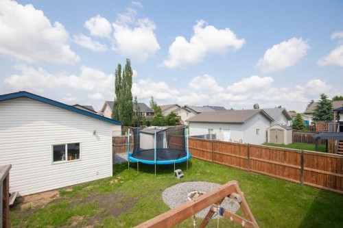 32 Kendrew Drive, Red Deer, AB 