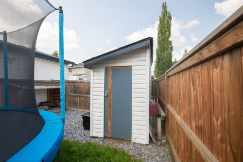 32 Kendrew Drive, Red Deer, AB 