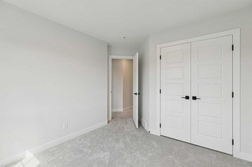 64 Creekstone Manor Sw, Calgary, AB - Indoor