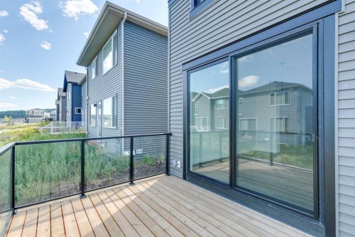 64 Creekstone Manor Sw, Calgary, AB - Outdoor With Exterior