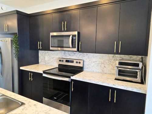 22 Earl Close, Red Deer, AB 