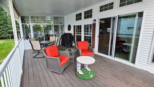 96-32379 Range Road 55, Rural Mountain View County, AB 