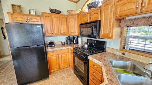 96-32379 Range Road 55, Rural Mountain View County, AB 