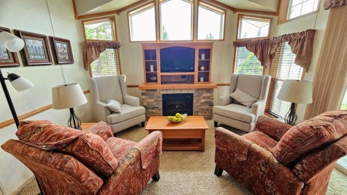 96-32379 Range Road 55, Rural Mountain View County, AB 