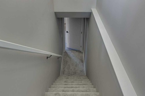 3 Gray Close, Sylvan Lake, AB - Indoor Photo Showing Other Room