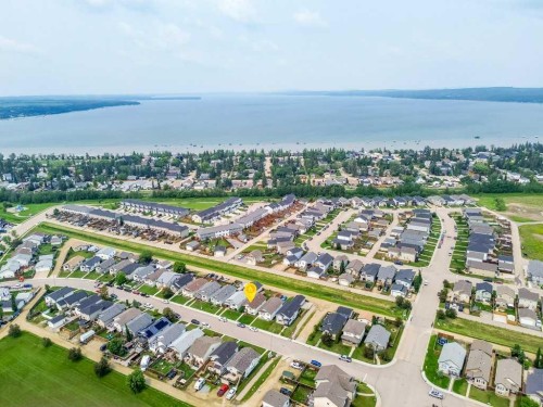 28 Hunter Road, Sylvan Lake, AB 