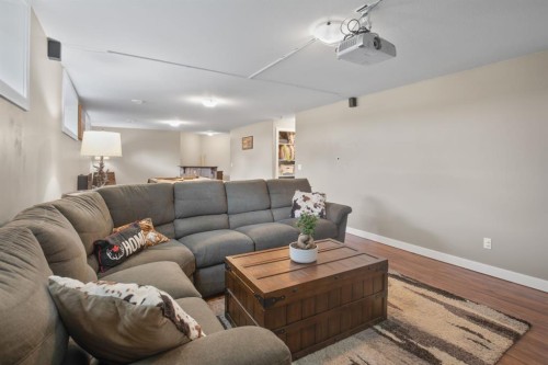 44 Bowman Circle, Sylvan Lake, AB 
