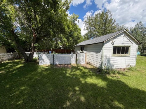 3593 54 Avenue Crescent, Red Deer, AB 