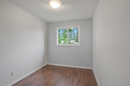 40 Olsen Street, Red Deer, AB 