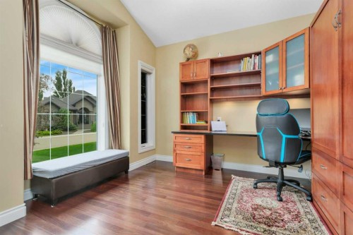 26 Alexander Crescent, Red Deer, AB 