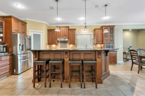 26 Alexander Crescent, Red Deer, AB 