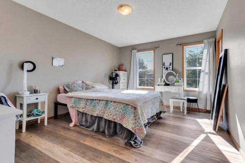 23 Jacobs Close, Red Deer, AB 
