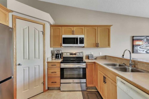 23 Jacobs Close, Red Deer, AB 