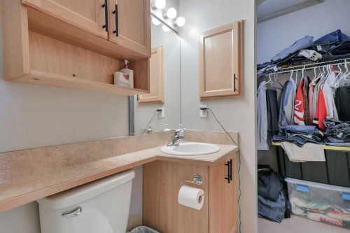 23 Jacobs Close, Red Deer, AB 