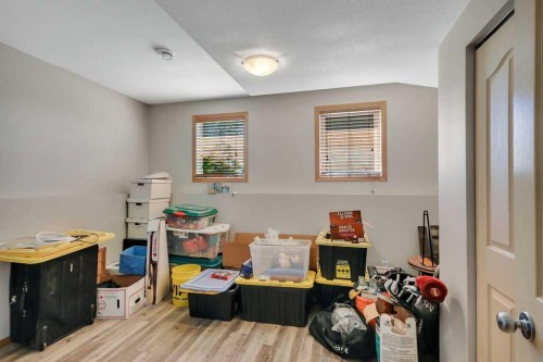 23 Jacobs Close, Red Deer, AB 
