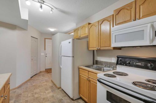 23 Jacobs Close, Red Deer, AB 