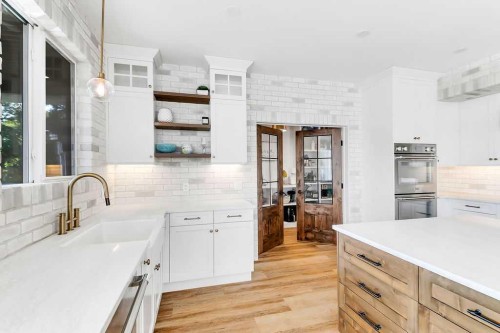 25 Garrison Place, Red Deer, AB 