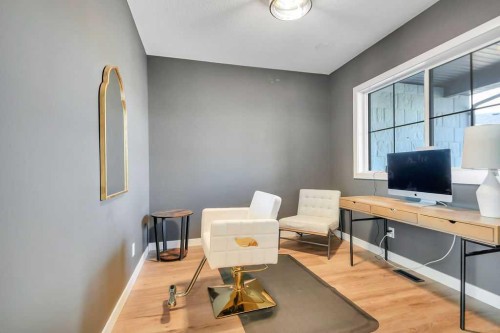 25 Garrison Place, Red Deer, AB 