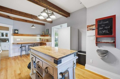 4714 48 Avenue, Wetaskiwin, AB - Indoor Photo Showing Kitchen