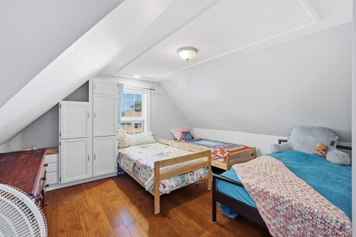 4714 48 Avenue, Wetaskiwin, AB - Indoor Photo Showing Bedroom