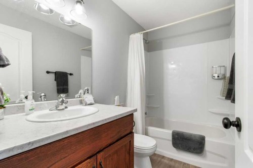 3 Liberty Place, Sylvan Lake, AB 