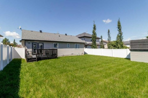 3 Liberty Place, Sylvan Lake, AB 