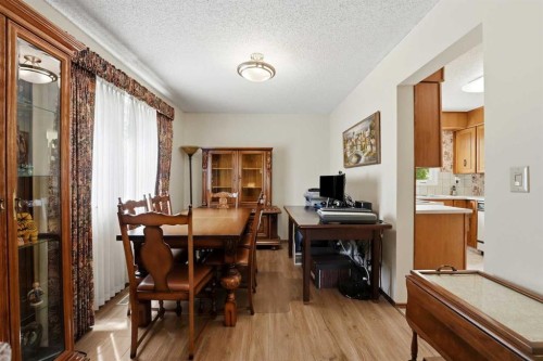 91 Hill Crescent, Red Deer, AB 