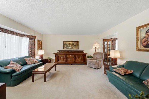 91 Hill Crescent, Red Deer, AB 