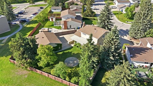 91 Hill Crescent, Red Deer, AB 